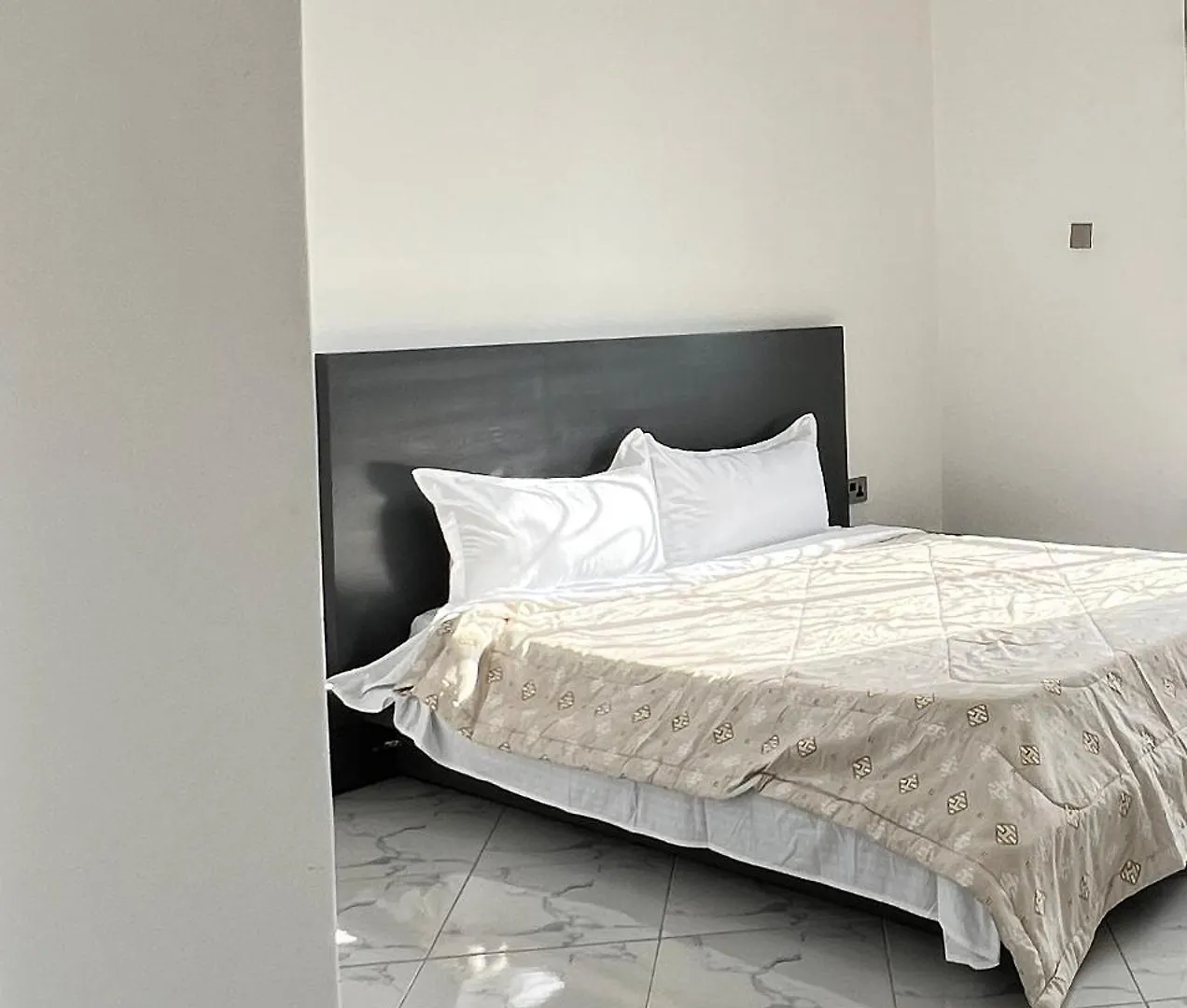 Dutus Hotel Entebbe Wakiso