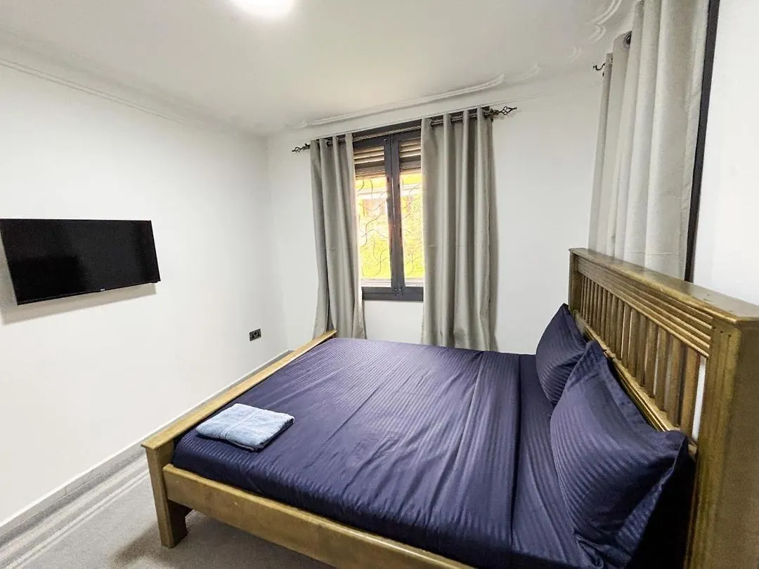 Dutus Hotel Entebbe Wakiso 0*,