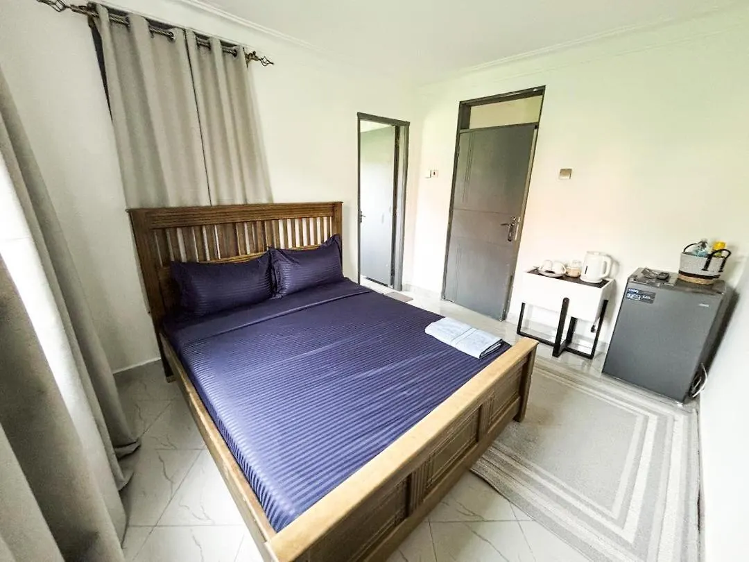 Dutus Hotel Entebbe Wakiso 0*,