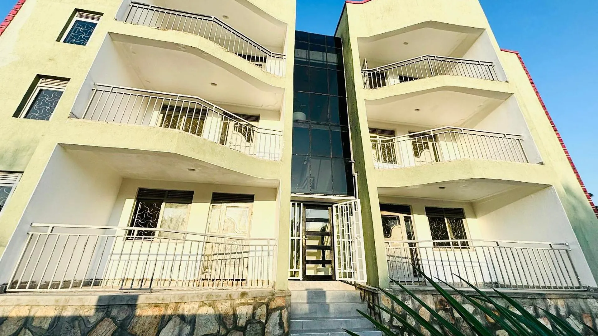 Dutus Hotel Entebbe Wakiso