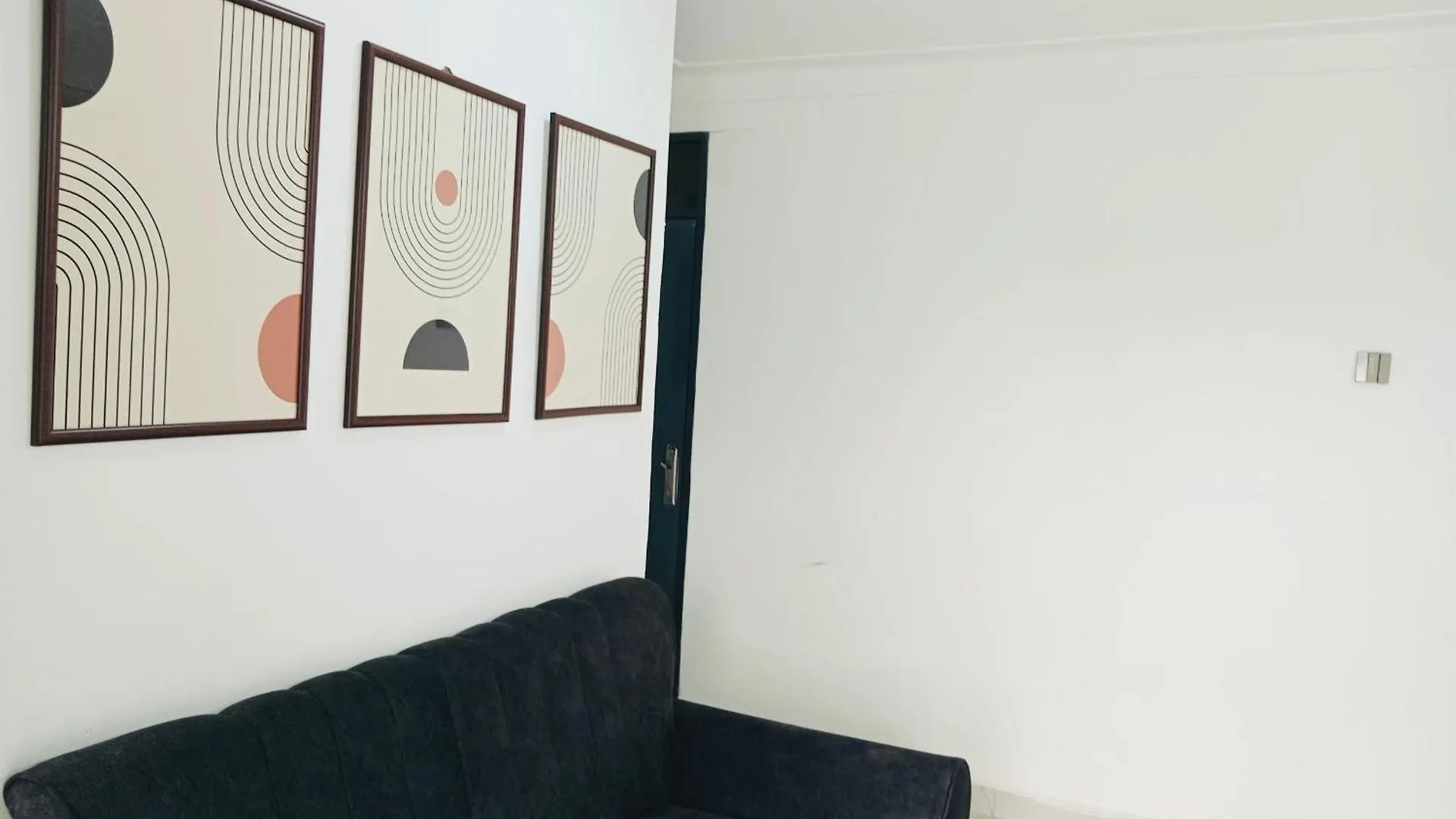 Dutus Hotel Entebbe Wakiso