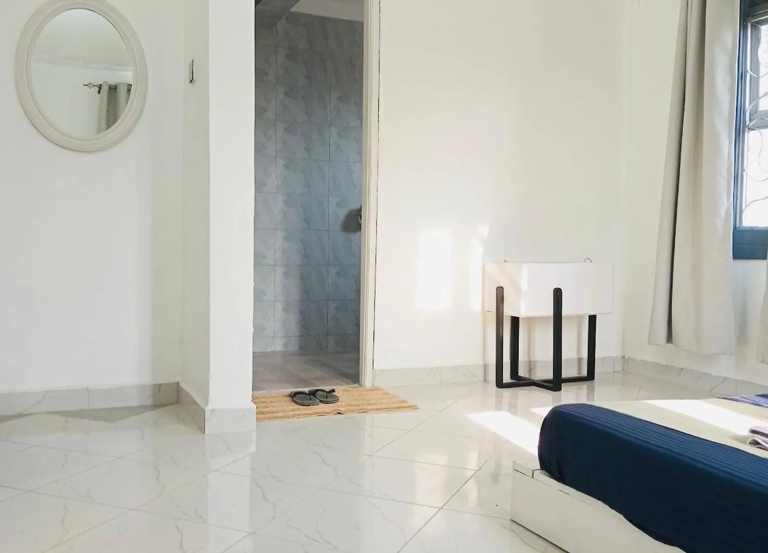 Dutus Hotel Entebbe Wakiso